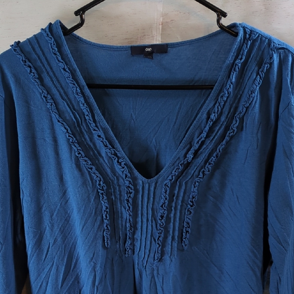 GAP Women's Deep Blue V-Neck Ruffle Blouse - Picture 4 of 5